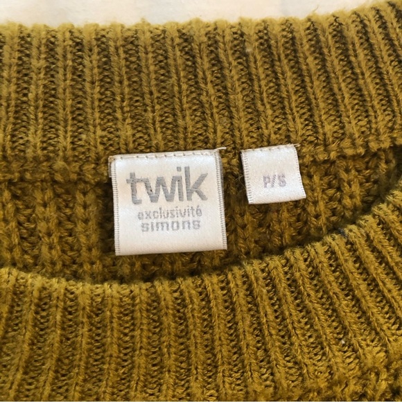 TWIK green knit sweater size small - Picture 5 of 7